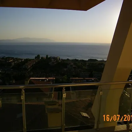 Hang Houses Villas Κουσάντασι